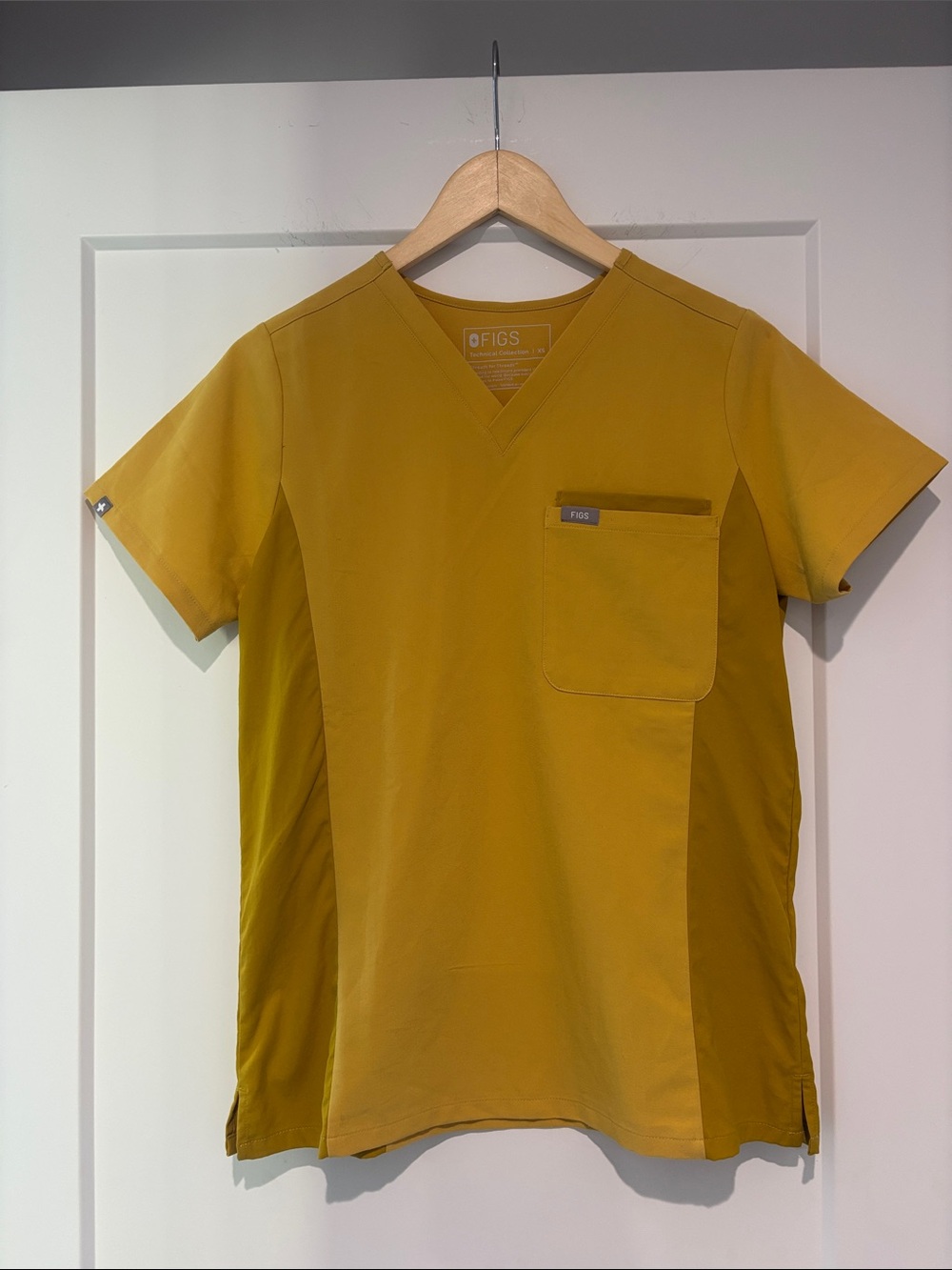 Figs Men’s V-Neck Top - Mustard Yellow